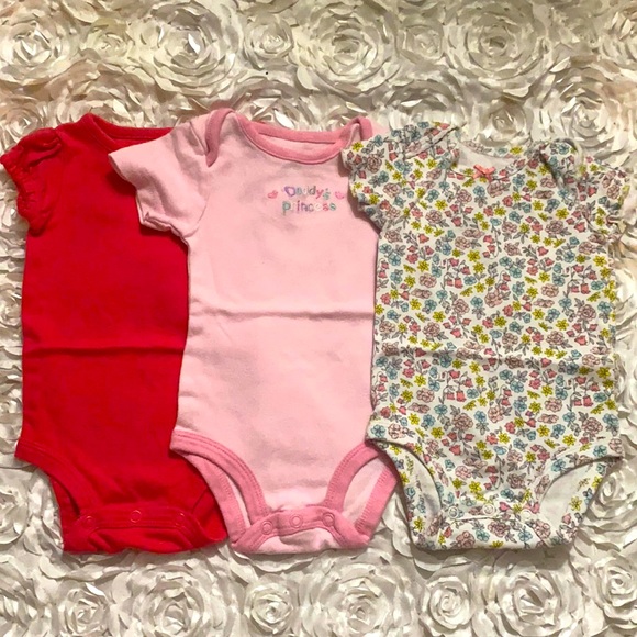 Other - 3/$30 Daddy’s Princess 3 month Onesie Bundle! (7)